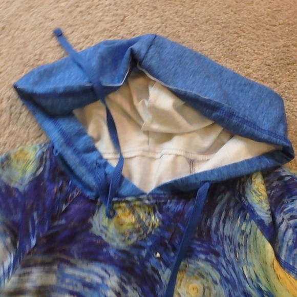 Van Gogh's Starry Night hoodie - Picture 3 of 5